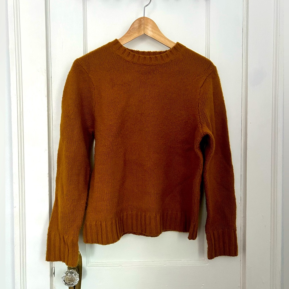L.L. Bean Lambswool Crew Neck Sweater Chunky knit Large Amber